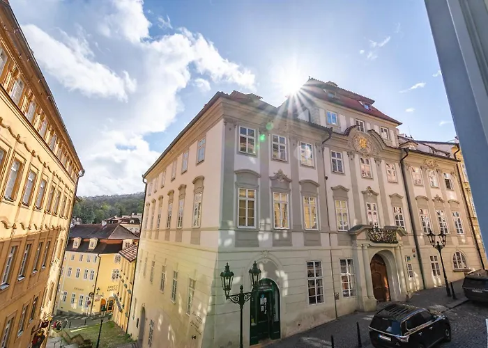 Primavera - Castle View Apartmanhotel Prága