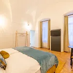 Primavera - Castle View Hotel apartamentowy
