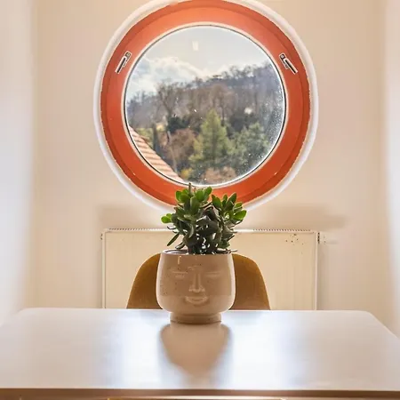 Primavera - Castle View 4* 布拉格