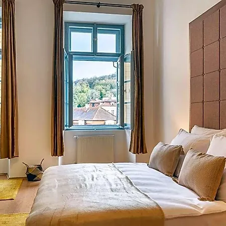 Aparthotel Primavera - Castle View Praha
