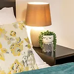 شقة فندقية Primavera - Castle View